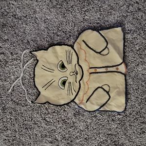 Vintage baby 👶 bib